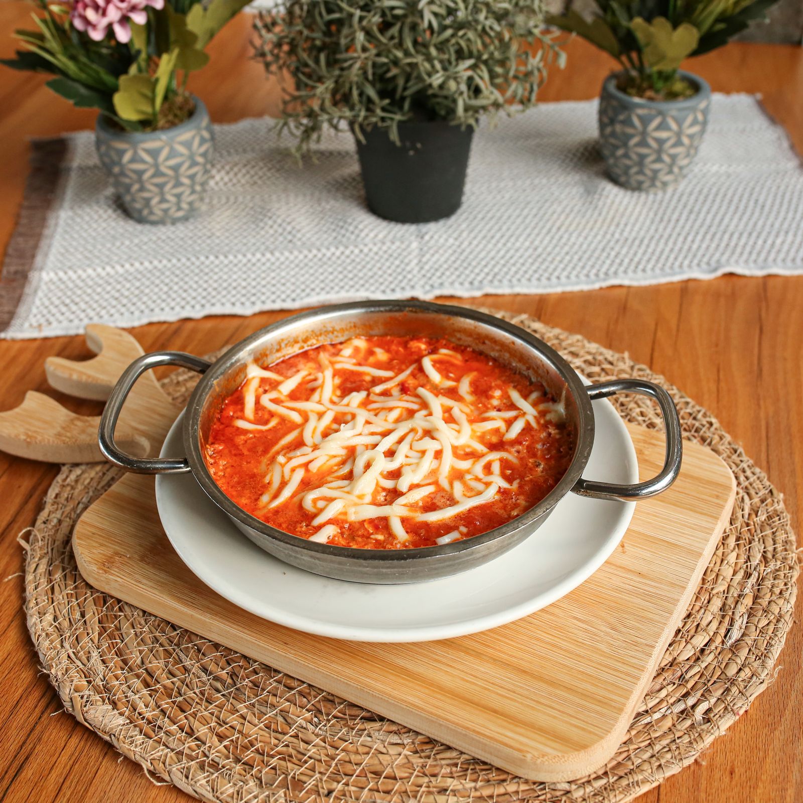 ÇAKALLI MENEMEN
